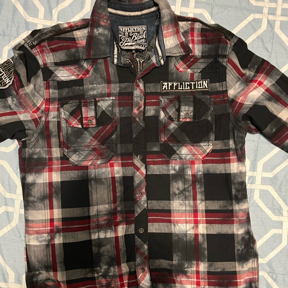 Affliction t-shirt
